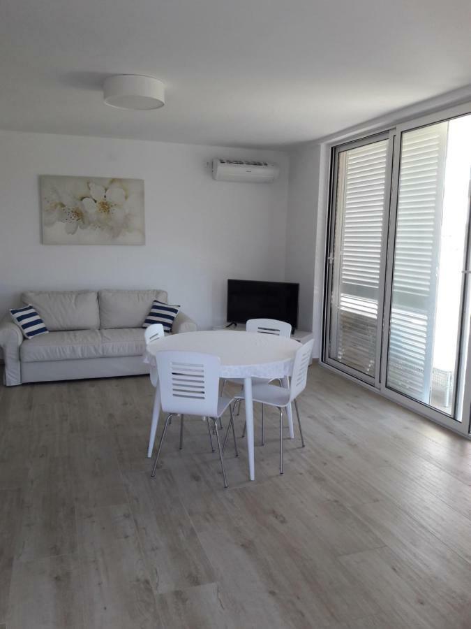 סילבה Apartment Marina מראה חיצוני תמונה